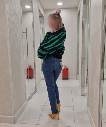 🌹 Я живу в Москве и готова принять тебя в своей уютной апартаменте. У меня есть красивые фото, чтобы ты мог оценить мою привлекательность. В моих услугах включены классический секс, оральный секс, эротический массаж и многое другое. 🌟 Наслаждайся моими изящными формами, готовыми утопиться в безграничном удовольствии. ✨ Мои постоянные клиенты оставляют самые лестные отзывы о моих услугах. Я прекрасная компания как для приятного вечера, так и для волшебной ночи. Доверься моим нежным рукам и непревзойденной страсти - я сделаю нашу встречу незабываемой! 😍💋 Лизушка